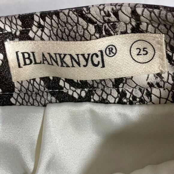 Blank NYC Faux Leather Snake Print Mini Skirt With Front Zippered Pockets and Ba - Picture 5 of 11